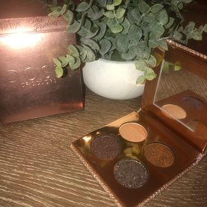 DESIXKATY eyeshadow palette!